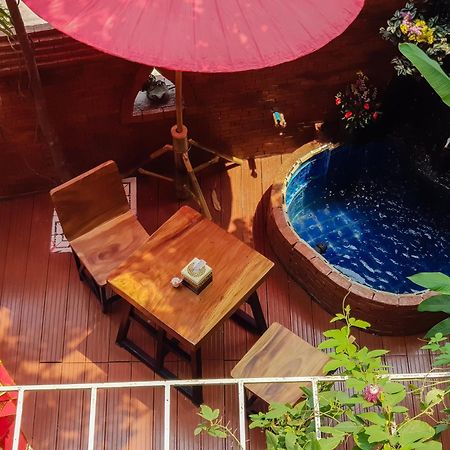 Hotel Olivier Boutique à Chiang Mai Extérieur photo
