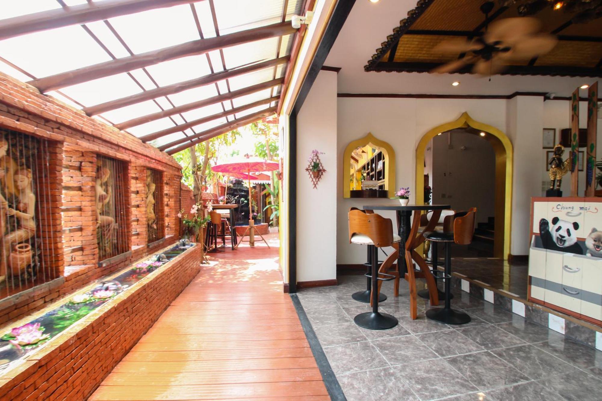 Hotel Olivier Boutique à Chiang Mai Extérieur photo