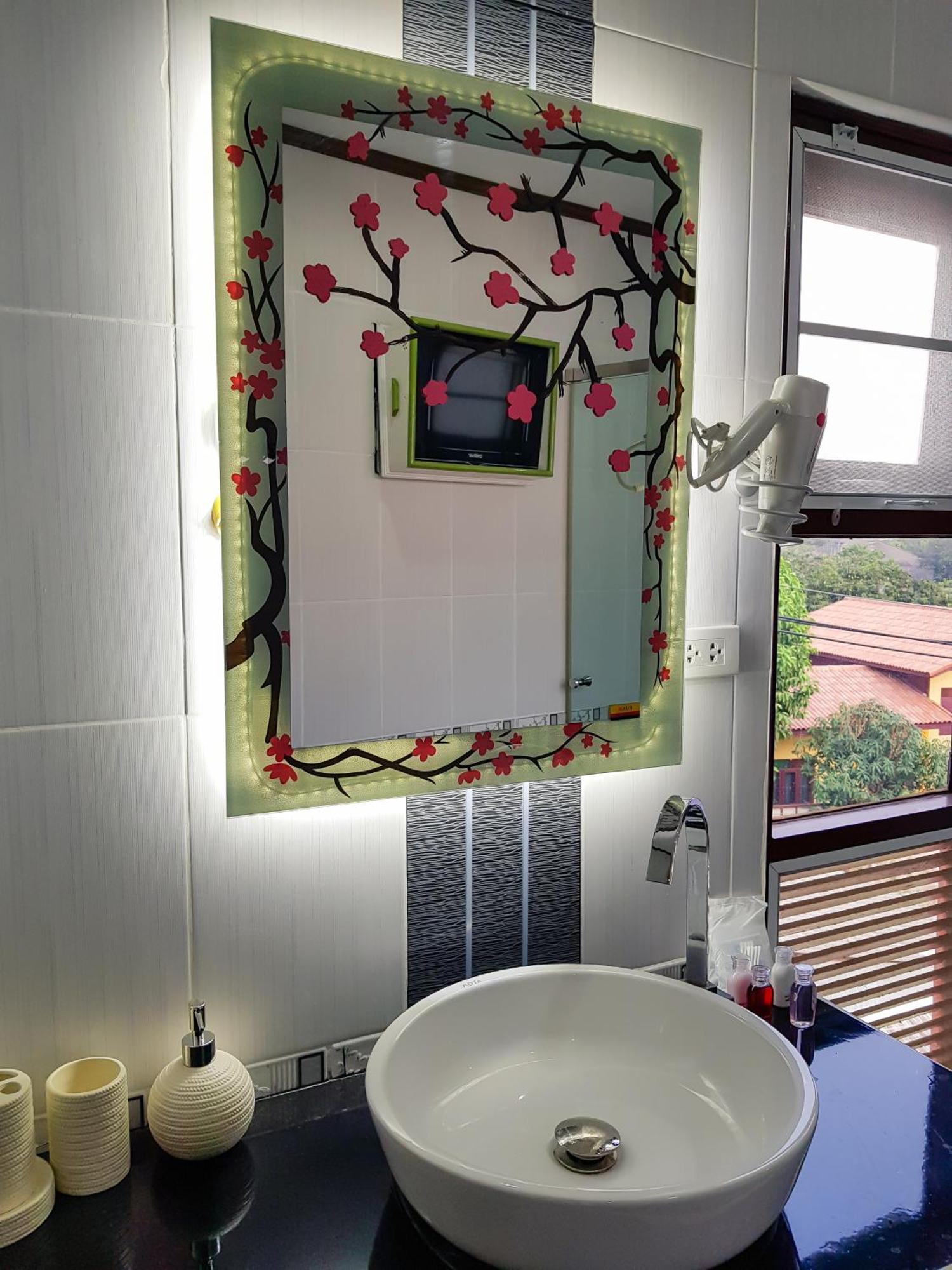 Hotel Olivier Boutique à Chiang Mai Extérieur photo