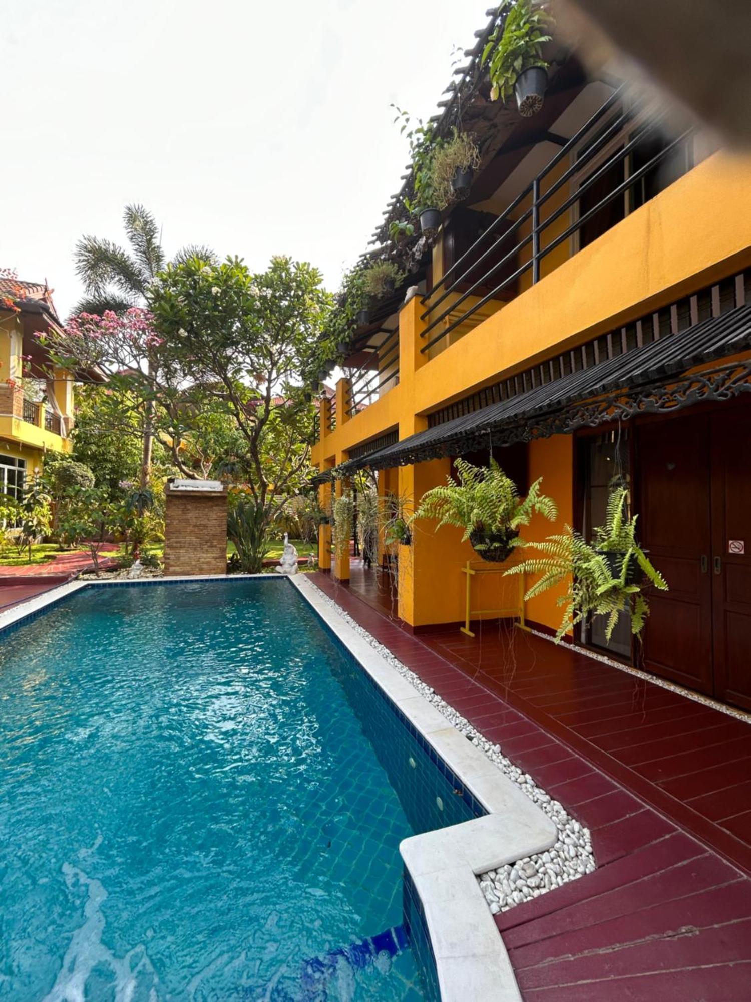 Hotel Olivier Boutique à Chiang Mai Extérieur photo