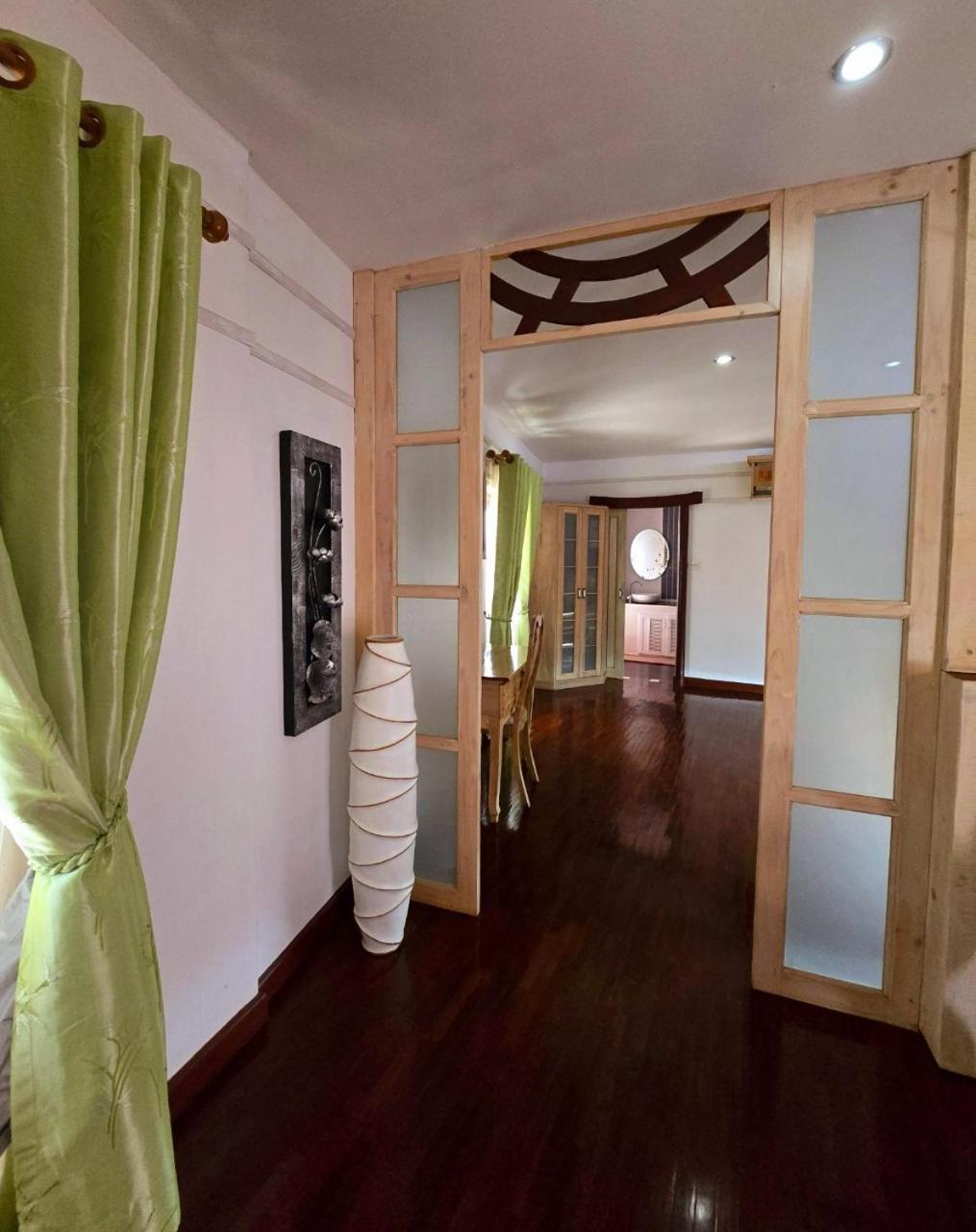 Hotel Olivier Boutique à Chiang Mai Extérieur photo
